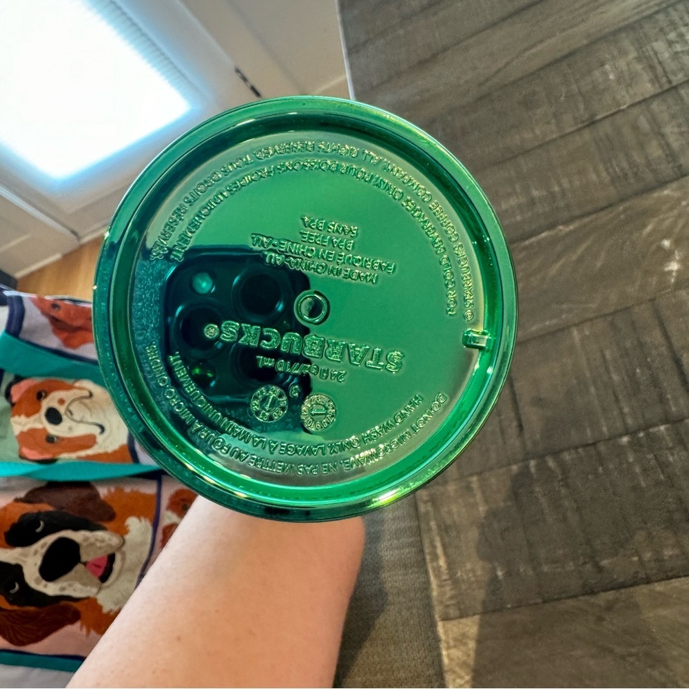 Starbucks Fame Lime Tumbler- Summer 2022 - Venti 24oz Metallic Cold Cup - Picture 4 of 6